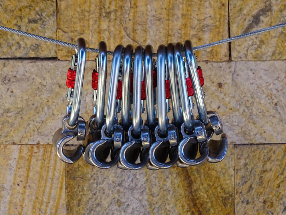 7221 (1)